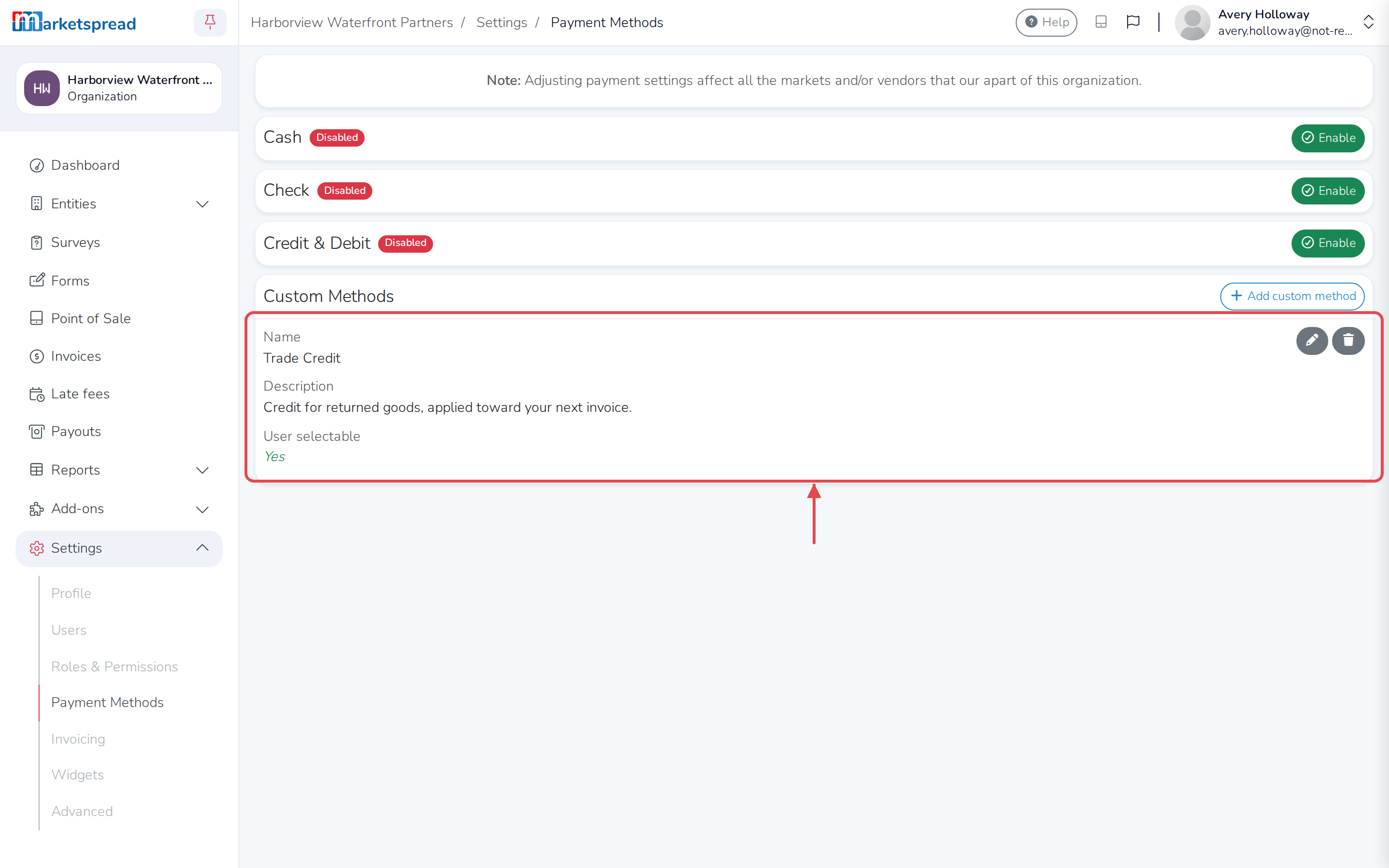Trade Credit added as a custom payment method, user selectable